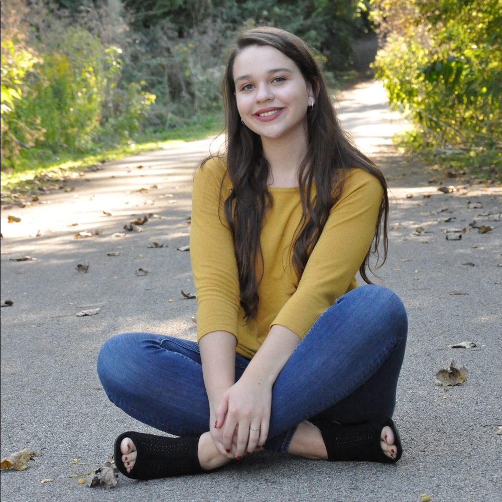 Meet your Posher, Emma